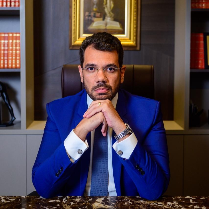 Dr. Sergio Rodrigo Russo Vieira